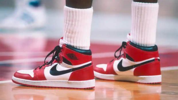 sepatu basket michael jordan