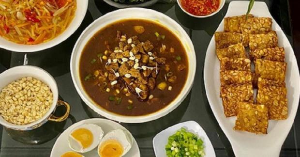 Rawon Khas Jawa Timur Jadi Makanan Berkuah Terenak Di Dunia Rawon Khas Jawa Timur Jadi Makanan Berkuah Terenak Di Dunia