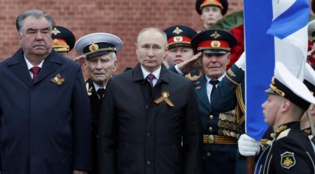 Peringati 76 Tahun Kemenangan Dalam Perang Dunia Ii Rusia Unjuk Kekuatan Tempur