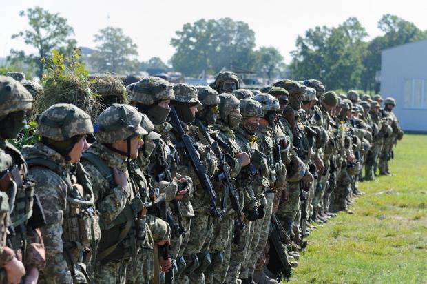 Tentara Ukraina Gelar Latihan Perang, Siap Hadapi Rusia?