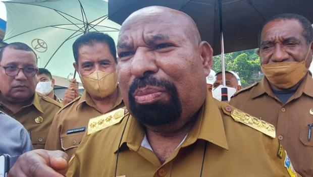 Kuasa Hukum Pastikan Lukas Enembe Siap Sambut Kedatangan Tim KPK dan IDI Kuasa Hukum Pastikan Lukas Enembe Siap Sambut Kedatangan Tim KPK dan IDI