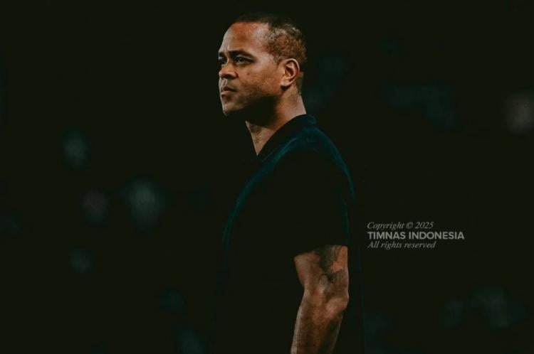 https://img.inews.co.id/media/750/files/inews_new/2025/10/16/patrick_kluivert_2.jpg