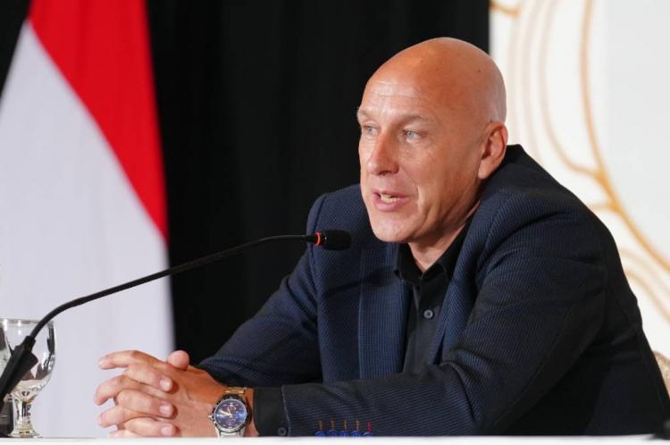 https://img.inews.co.id/media/750/files/inews_new/2025/10/25/direktur_teknik_pssi_alexander_zwiers.jpg