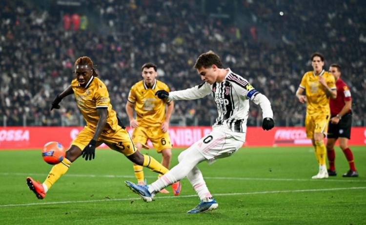 https://img.inews.co.id/media/750/files/inews_new/2025/12/03/juventus_vs_udinese.jpg