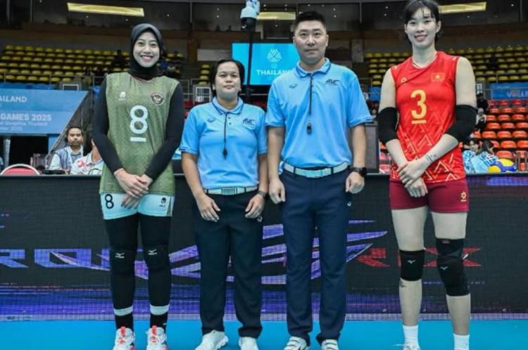 https://img.inews.co.id/media/750/files/inews_new/2025/12/12/timnas_voli_putri_indonesia_kalah_0_3_20_25_15_2.jpg
