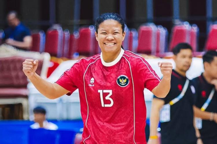 https://img.inews.co.id/media/750/files/inews_new/2025/12/13/timnas_futsal_putri_indonesia_membantai_myanmar_4.jpg