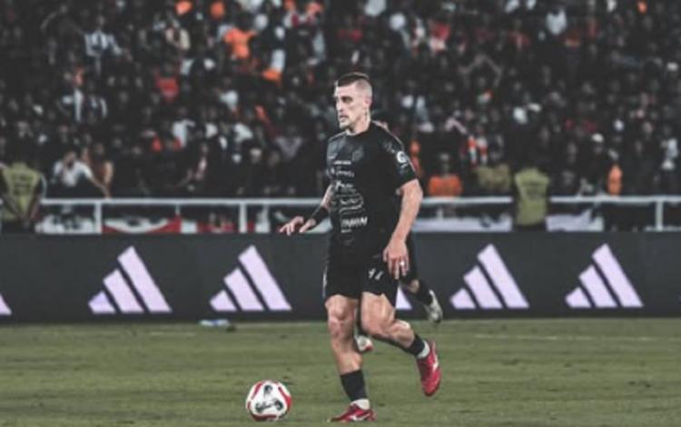 Fabio Calonego Kirim Pesan Keras! Tegaskan Persija Bukan Klub Pecundang