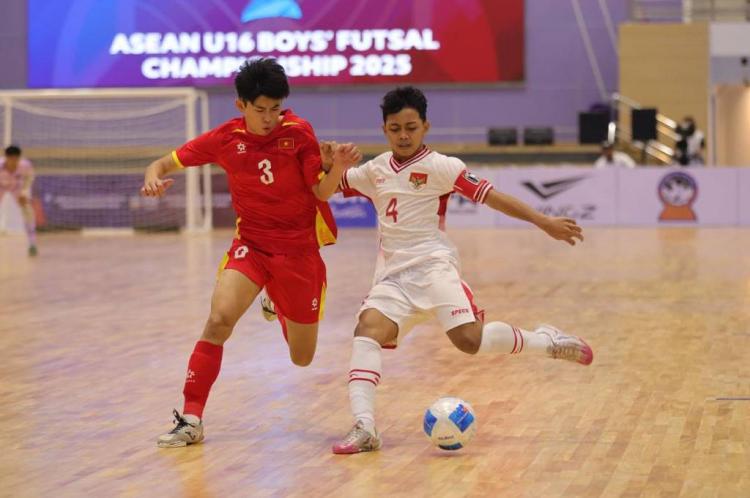 https://img.inews.co.id/media/750/files/inews_new/2025/12/24/timnas_futsal_indonesia_u_16_ditahan_vietnam_2_2_p.jpg
