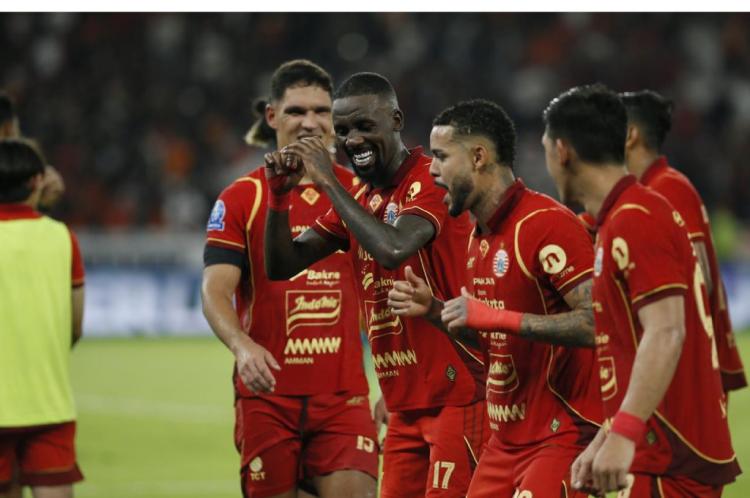 https://img.inews.co.id/media/750/files/inews_new/2025/12/29/persija_jakarta_menang_telak_3_0_atas_bhayangkara.jpg