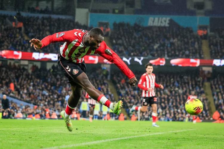 https://img.inews.co.id/media/750/files/inews_new/2026/02/19/striker_sunderland_brian_brobbey.jpg
