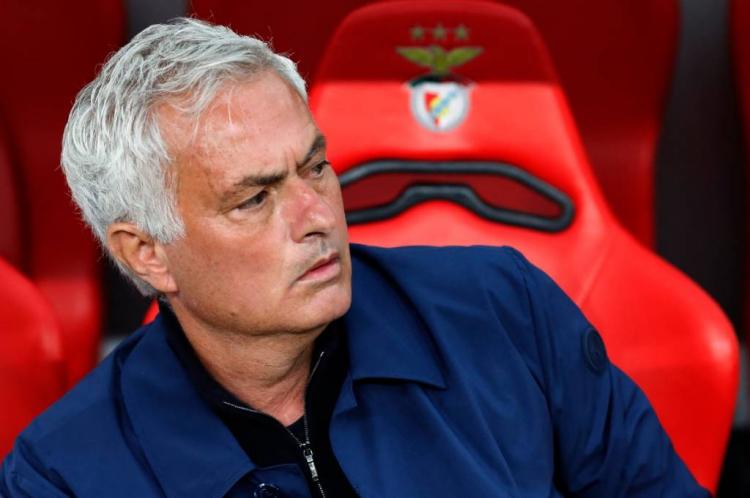 https://img.inews.co.id/media/750/files/inews_new/2026/05/14/jose_mourinho.jpg