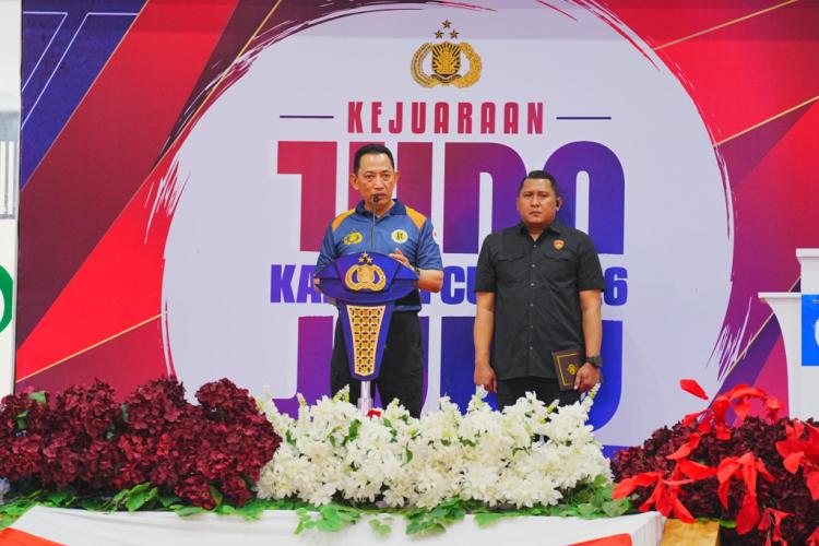https://img.inews.co.id/media/750/files/inews_new/2026/05/18/kapolri_listyo_sigit_prabowo_membuka_judo_kapolr.jpg