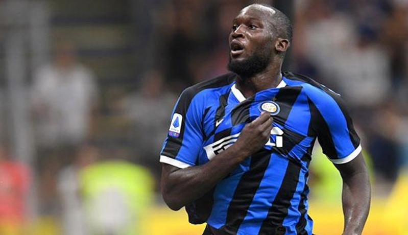 Romelu Lukaku Samai Prestasi Samuel Eto