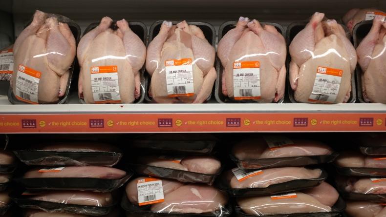 China Sebut Ayam Beku dari Brasil Terpapar Covid-19