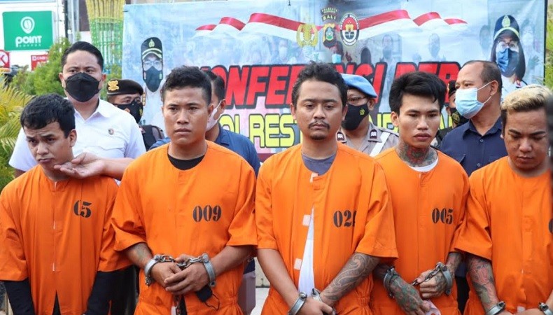 Biar Kapok! Jambret Spesialis Turis Dipamerkan di Monumen Bom Bali