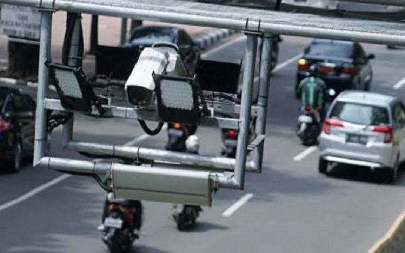 Polrestabes Bandung Segera Terapkan Tilang Elektronik Mobile Lodaya Pakai HP