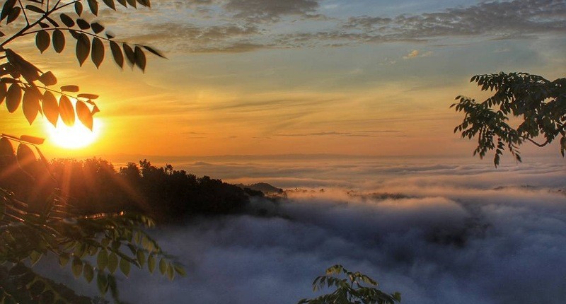 Daftar Spot Sunrise Terbaik Jogja: Temukan Keindahan Pagi Hari