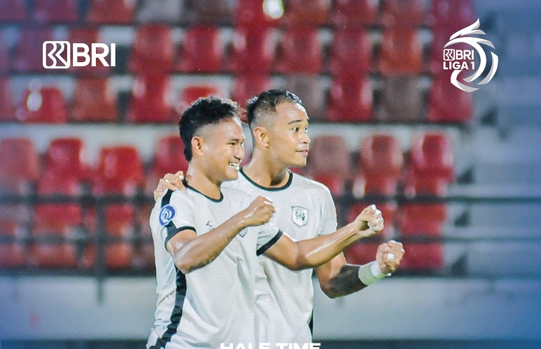 Hasil Pertandingan Arema FC: RANS Menambah Penderitaan, Arema FC Jadi Juru Kunci Klasemen
