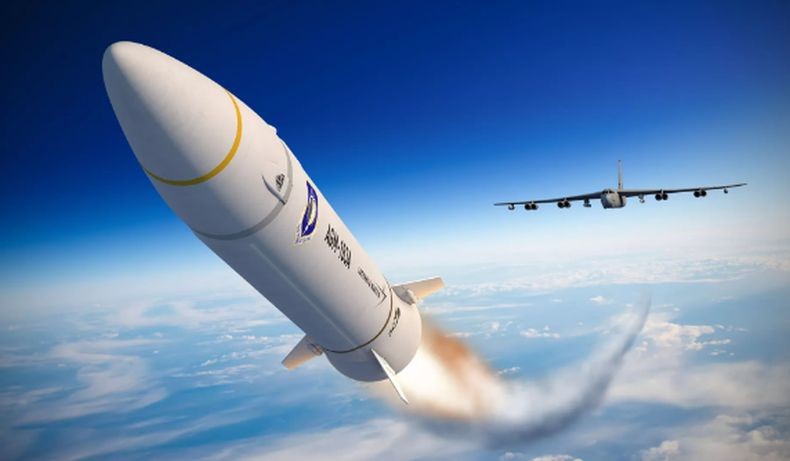 Prestasi Masyarakat AS: Rudal Hipersonik AGM-183A Ditembakkan Sukses dari Pesawat B-52