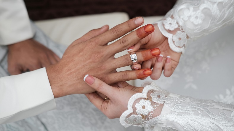 Heboh Narasi Akad Nikah Hanya Bisa di Jam Kerja, Kemenag Beri Penjelasan Heboh Narasi Akad Nikah Hanya Bisa di Jam Kerja, Kemenag Beri Penjelasan