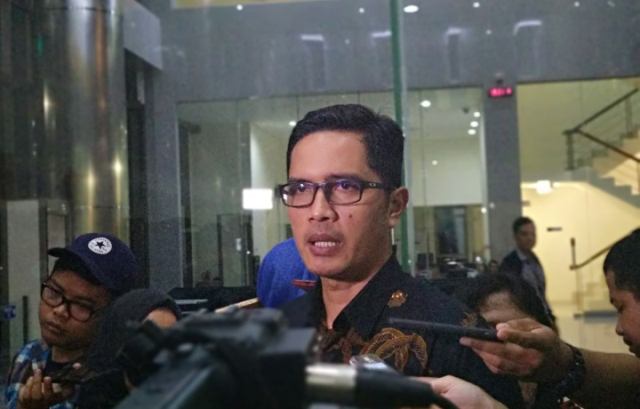 Kasus Suap, Eks Anggota DPRD Sumut Ferry Tanuray Masuk Daftar Buronan