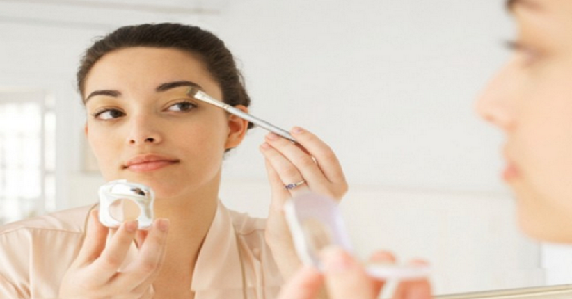 Tips Menggunakan Make-Up agar Tetap Tampil Cantik di Siang ...