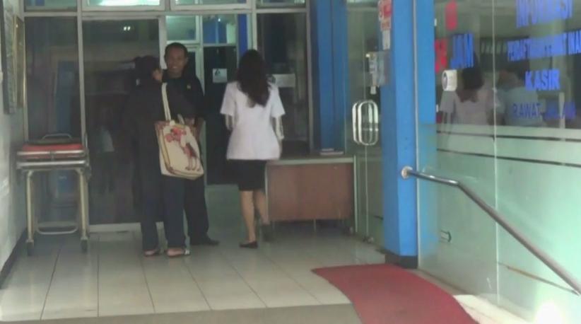 Anaknya Kritis DBD, Orang Tua Pasien RSUD Aek Kanopan Mengamuk Banting Kursi