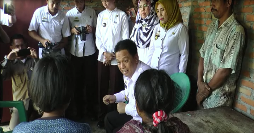title Gara-Gara Pisah Ranjang, Ayah Perkosa Puteri Kandung yang Masih SD Gara-Gara Pisah Ranjang, Ayah Perkosa Puteri Kandung yang Masih SD