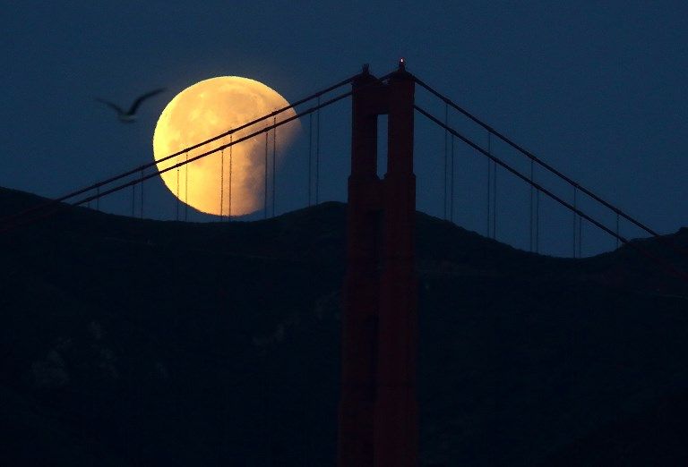 Kumpulan Foto Indah Super Blue Blood Moon - Bagian 2
