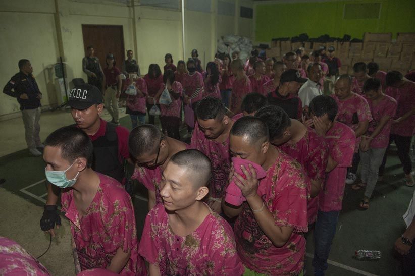 Terlibat Kasus Cyber Crime, 55 WNA China Dideportasi - Bagian 2