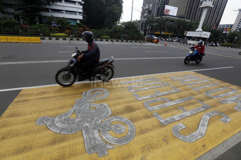 Ditlantas PMJ Akan Tilang Pemotor di Jalur Cepat Jalan MH Thamrin - Bagian 3