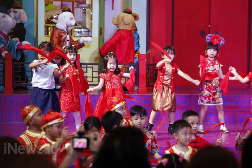 Barongsai Hibur Pengunjung Lippo Mall Puri  - Bagian 7