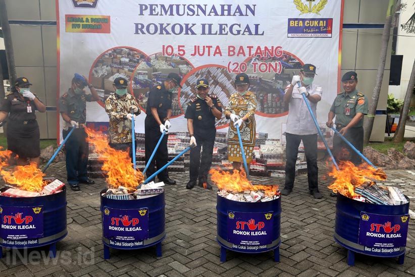 Bea Cukai Musnahkan 10,5 Juta Batang Rokok Ilegal - Bagian 7