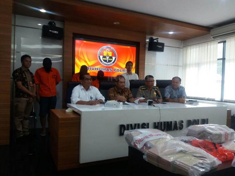 Polisi Ungkap Jasa Online Pembuatan Surat Keterangan Sakit  - Bagian 5