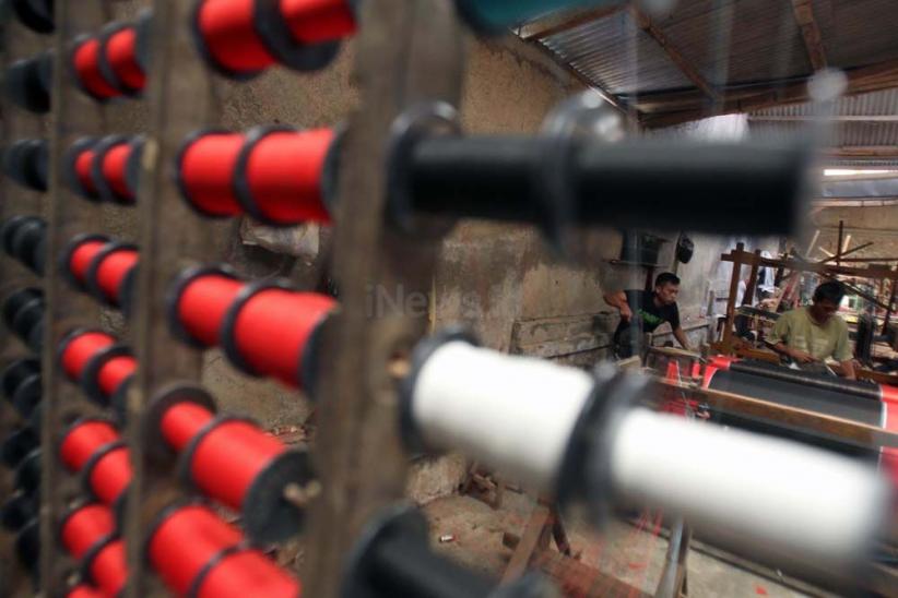 Warna-Warni Kain Ulos Sumatera Utara Buatan Bandung - Bagian 11