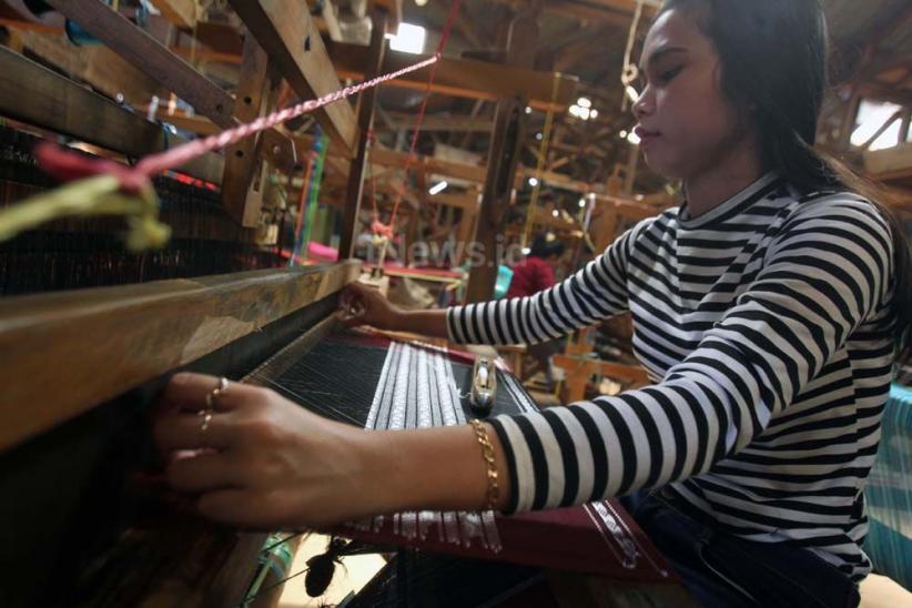 Warna-Warni Kain Ulos Sumatera Utara Buatan Bandung - Bagian 8