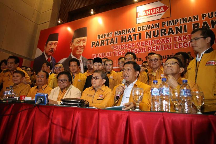 Saling Pecat, Partai Hanura Gelar Rapat Koordinasi - Bagian 5