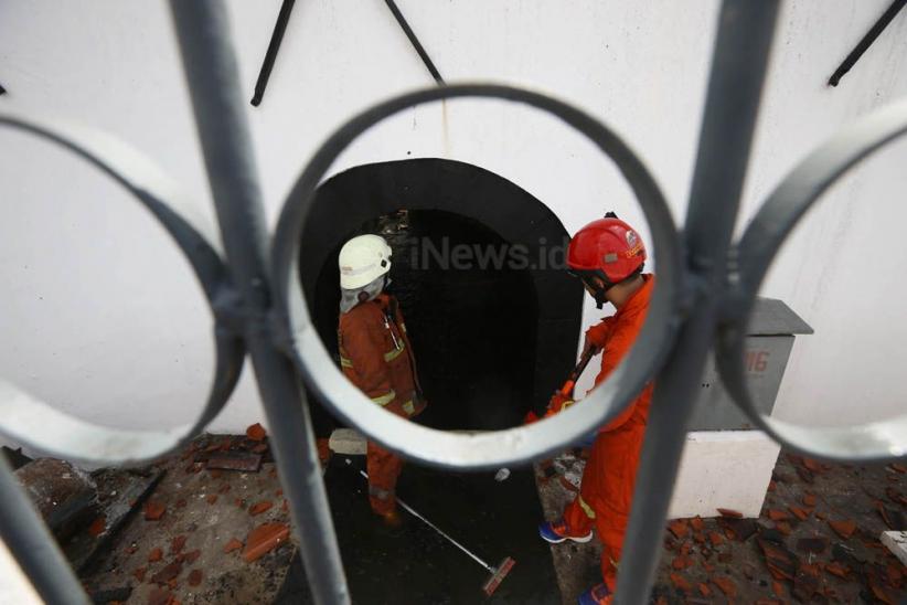 Museum Bahari Ludes Terbakar, 21 Mobil Pemadam Dikerahkan - Bagian 3