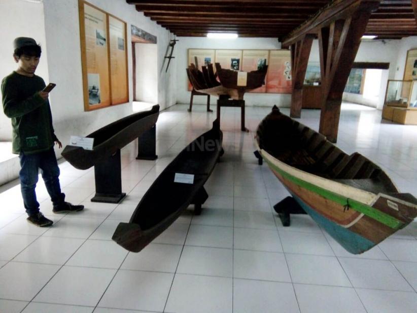 Melihat Koleksi Museum Bahari Sebelum Ludes Terbakar - Bagian 1
