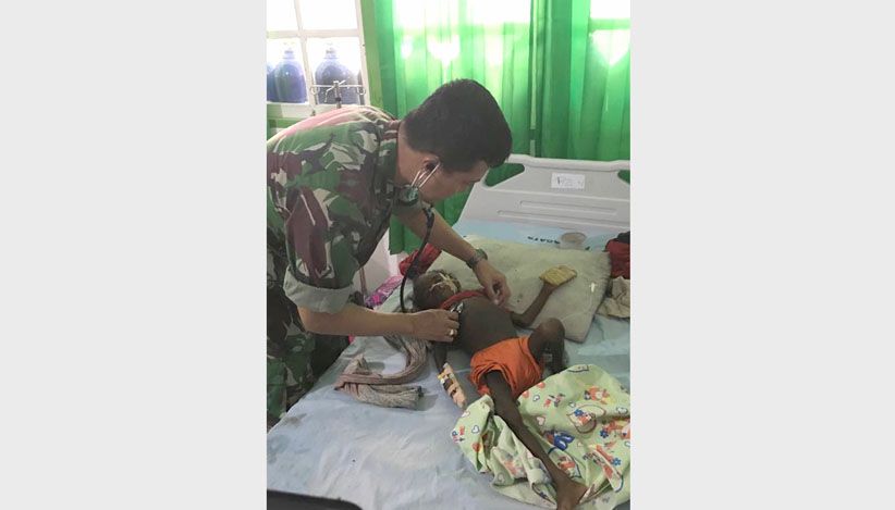 Dokter TNI Rawat Anak-Anak Penderita Gizi Buruk Suku Asmat - Bagian 3