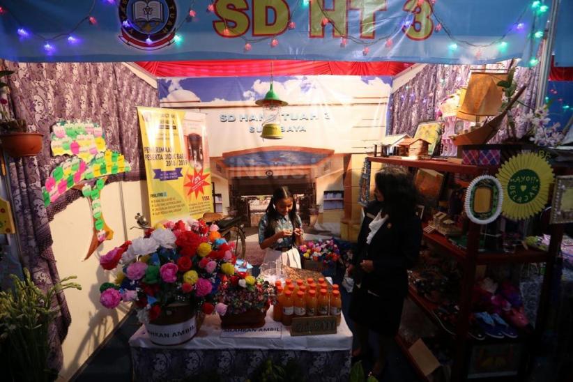 Pameran Pendidikan dan Peluncuran Buku 71 Tahun Yayasan Hang Tuah - Bagian 4