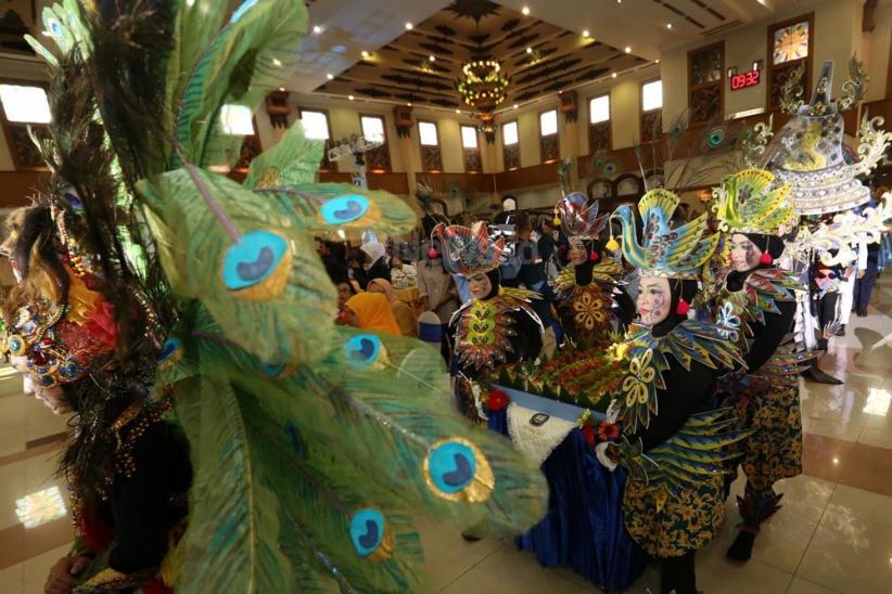 Pameran Pendidikan dan Peluncuran Buku 71 Tahun Yayasan Hang Tuah - Bagian 6