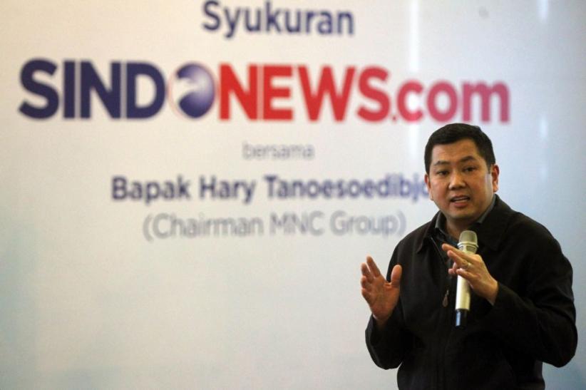 Prestasi Sindonews Meningkat, HT Potong Tumpeng Bersama Karyawan - Bagian 3