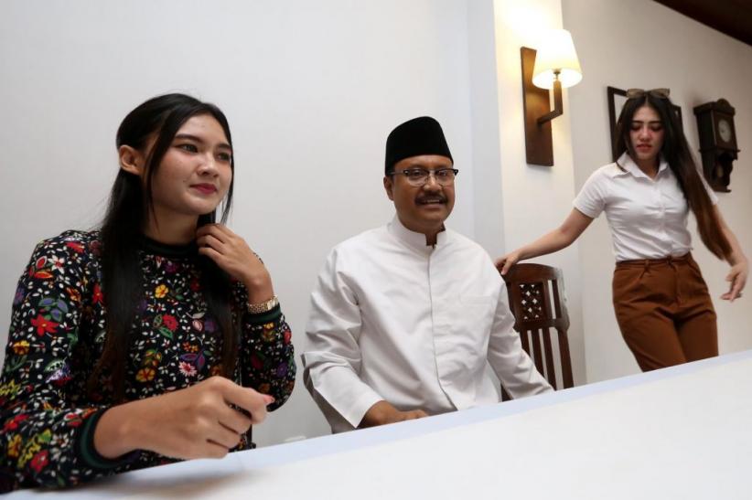 Gus Ipul Gandeng Via Vallen dan Nella Kharisma Kampanye Pilgub Jatim - Bagian 4