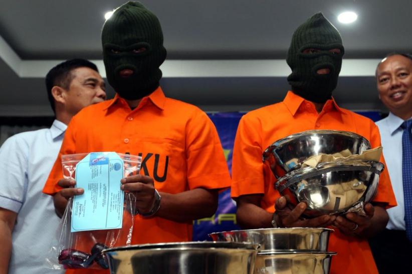 Bea Cukai Juanda Ciduk Penyelundup 3 Kg Sabu dari Malaysia - Bagian 4