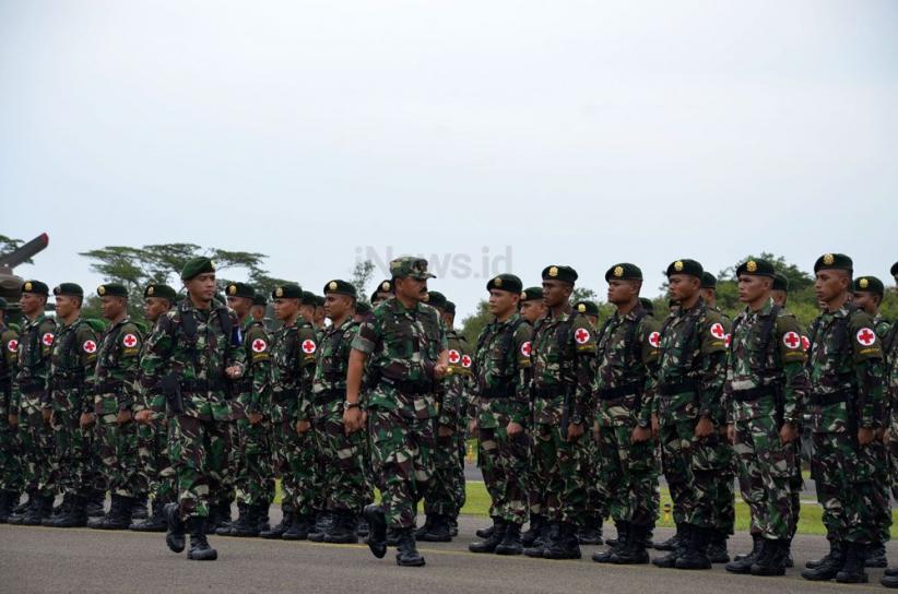 206 Anggota TNI Terbang ke Asmat Jalani Misi Kesehatan  - Bagian 1