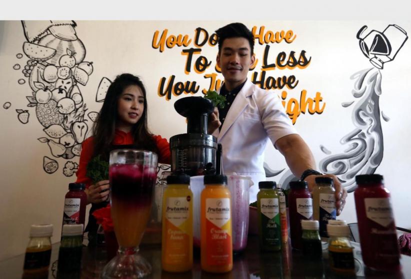 Mighty Shot, Minuman yang Diklaim Dapat Menjaga Kecantikan Alami - Bagian 1