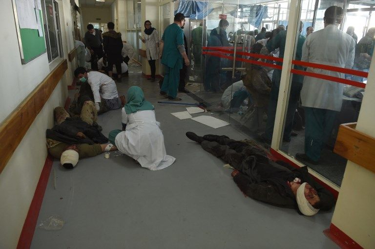 Bom Mobil Meledak di Kabul Tewaskan 40 Orang - Bagian 6