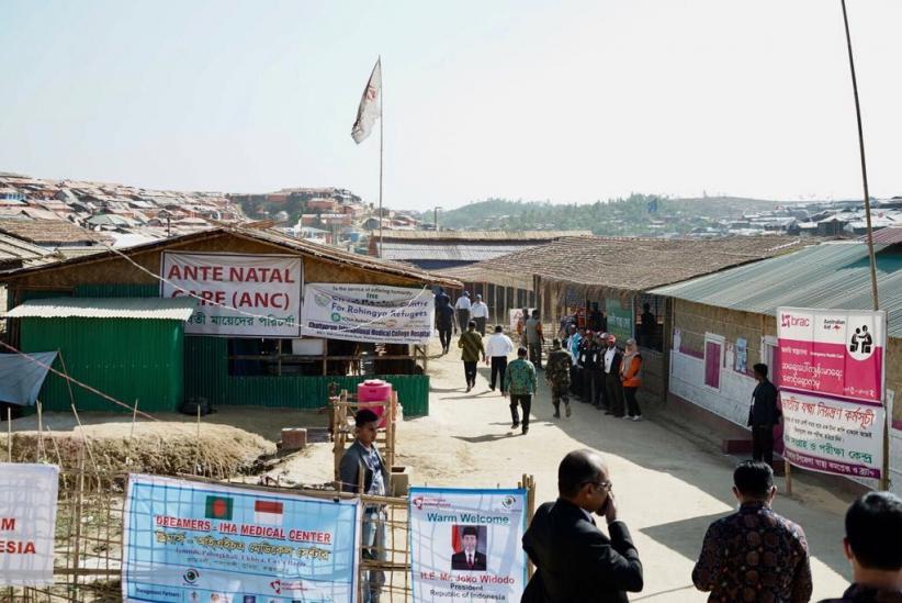 Momen Jokowi Kunjungi Pengungsi Rohingya di Bangladesh - Bagian 11