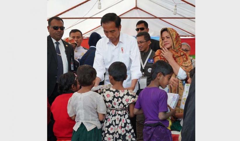Momen Jokowi Kunjungi Pengungsi Rohingya di Bangladesh - Bagian 1